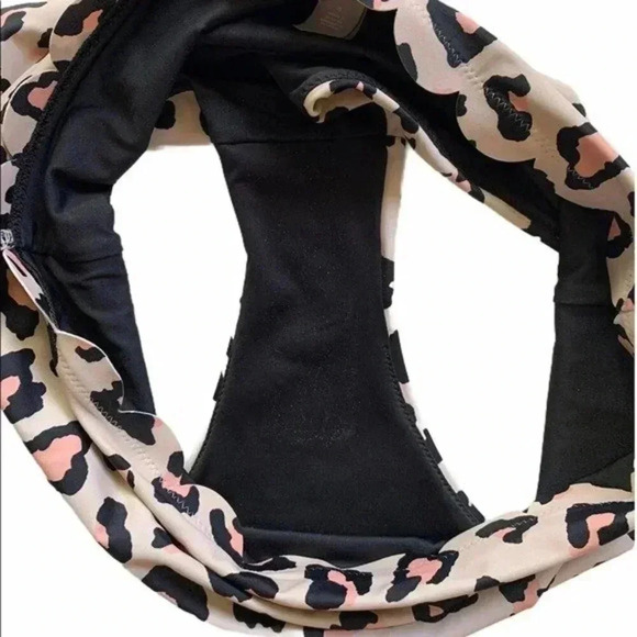 Chelsea28 Scallop High Waisted Swim Bottoms M - Picture 7 of 7